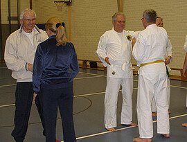 Banner Gesundheitssport mit Elementen aus dem Karate für Neueinsteiger von etwa 40 - 70 Jahre