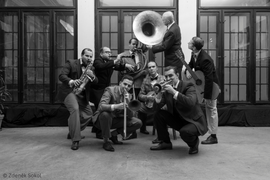 Banner Back to the Roaring Twenties. Original Prague Syncopated Orchestra